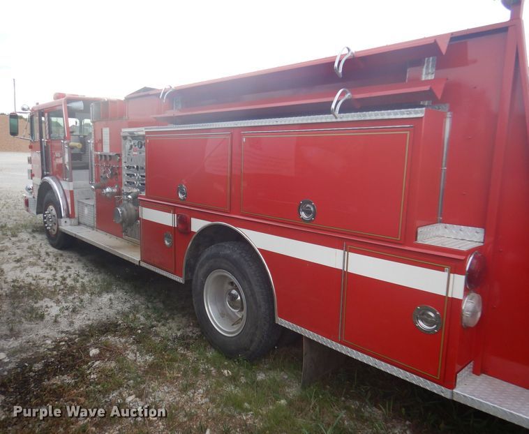 image for item DJ3840 1981 Sutphen Deluge  pumper fire truck