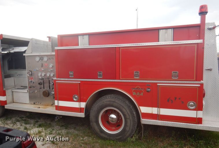 image for item DJ3841 1986 Federal Motors  pumper fire truck