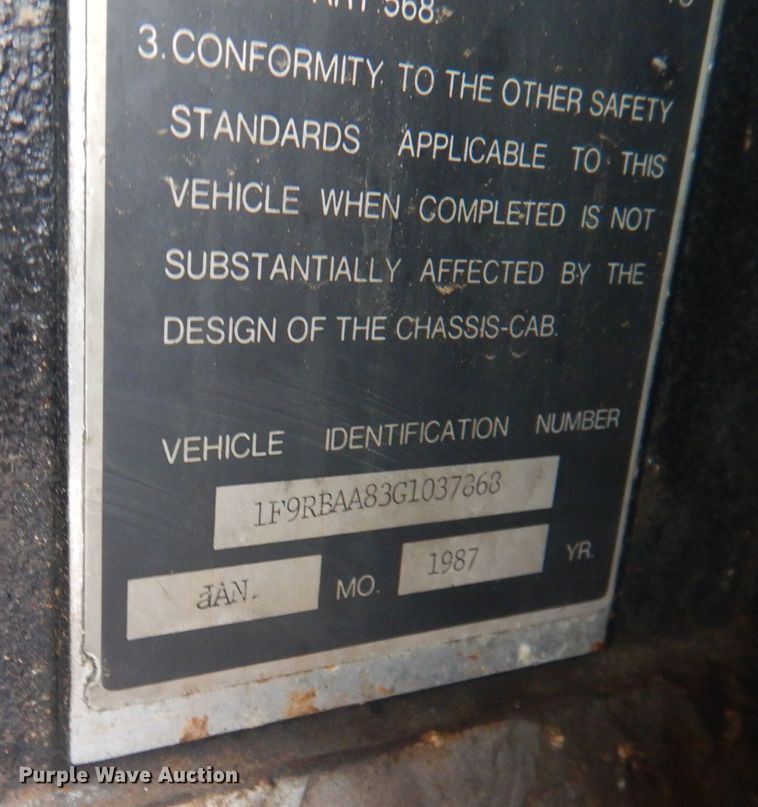 image for item DJ3841 1986 Federal Motors  pumper fire truck