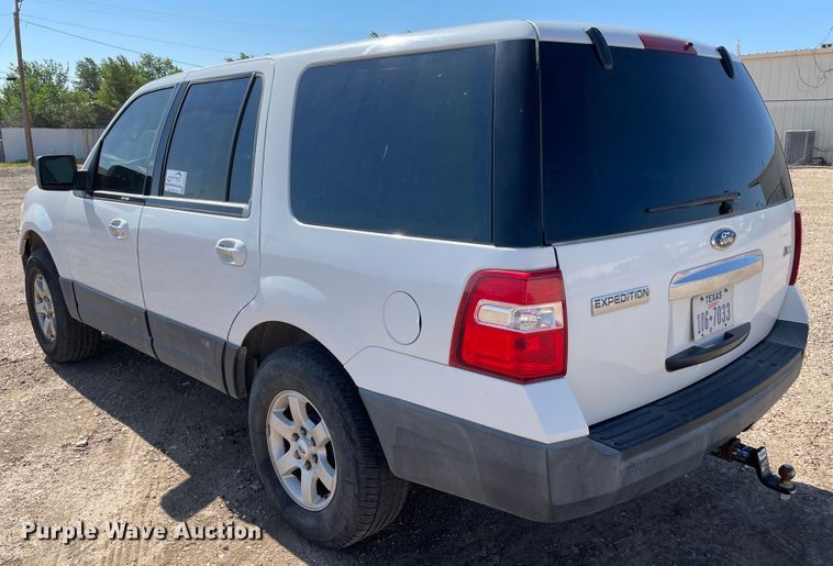 image for item DJ5223 2011 Ford Expedition  SUV