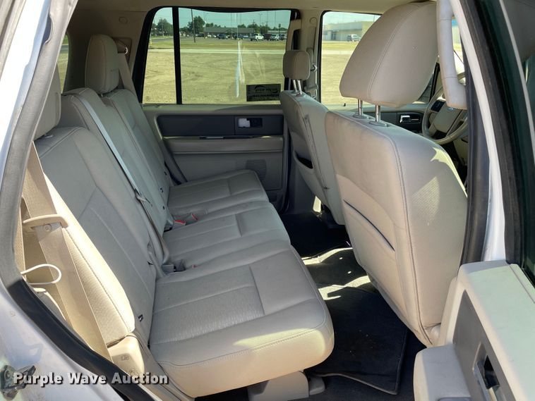 image for item DJ5223 2011 Ford Expedition  SUV