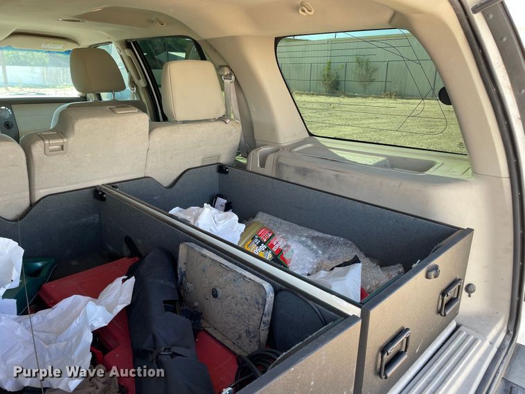image for item DJ5223 2011 Ford Expedition  SUV