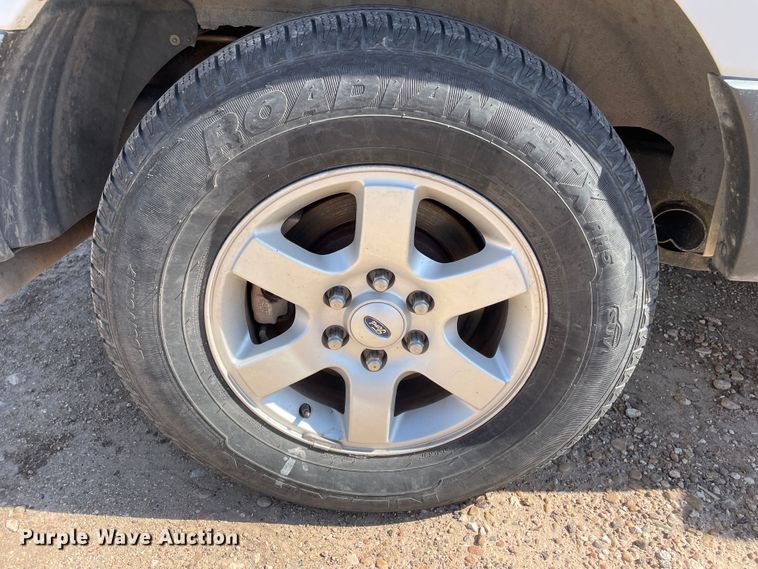 image for item DJ5223 2011 Ford Expedition  SUV