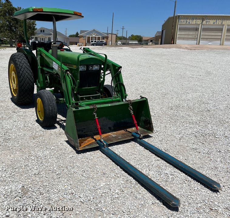 image for item DJ7663 John Deere 950  tractor