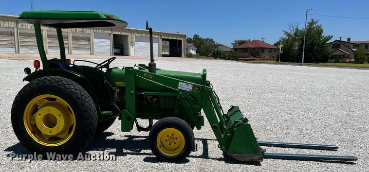 image for item DJ7663 John Deere 950  tractor