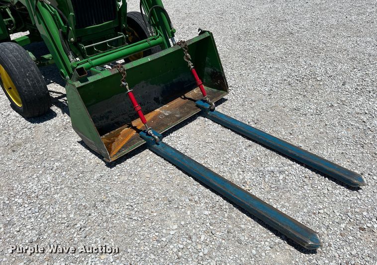 image for item DJ7663 John Deere 950  tractor