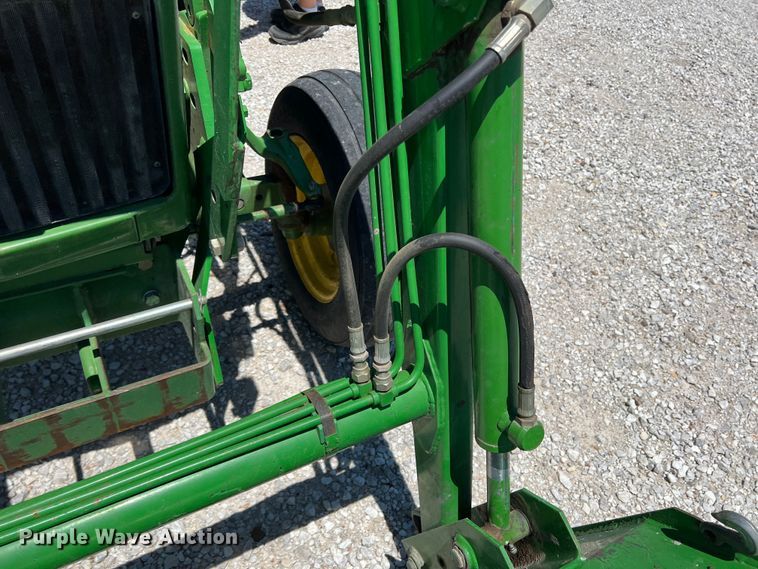 image for item DJ7663 John Deere 950  tractor