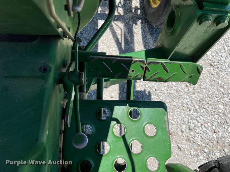 image for item DJ7663 John Deere 950  tractor