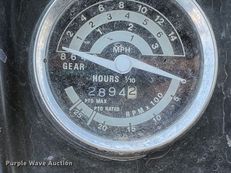 image for item DJ7663 John Deere 950  tractor