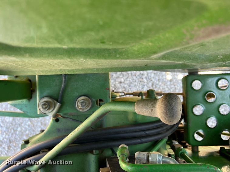 image for item DJ7663 John Deere 950  tractor