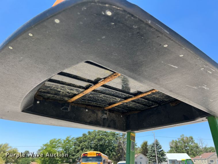 image for item DJ7663 John Deere 950  tractor