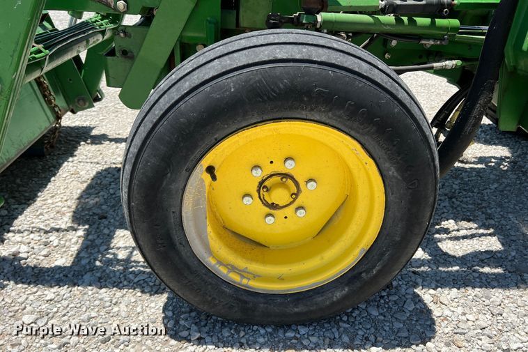 image for item DJ7663 John Deere 950  tractor