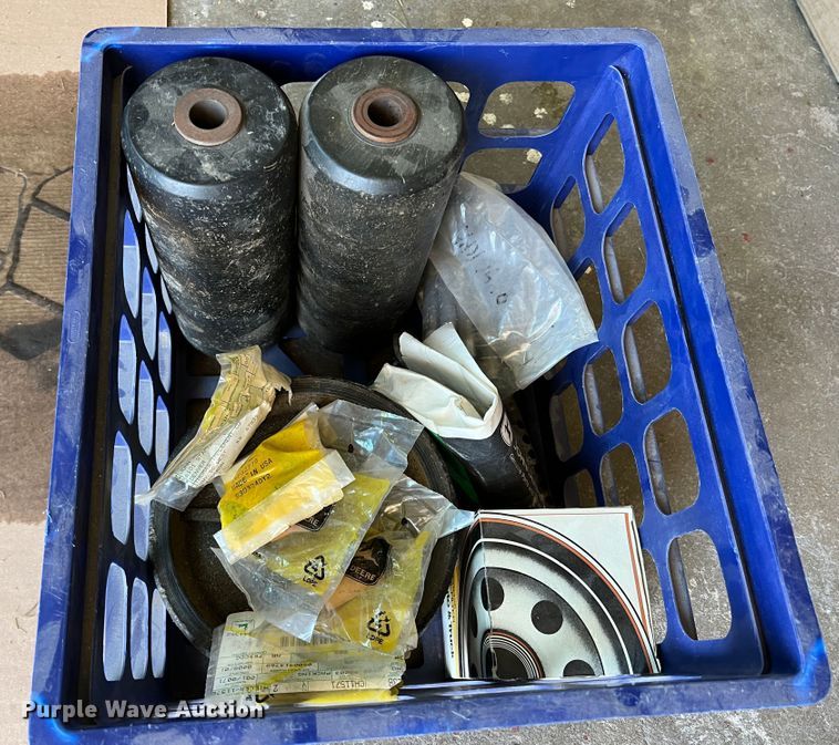 image for item DJ7663 John Deere 950  tractor