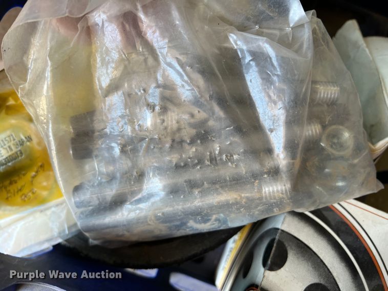 image for item DJ7663 John Deere 950  tractor