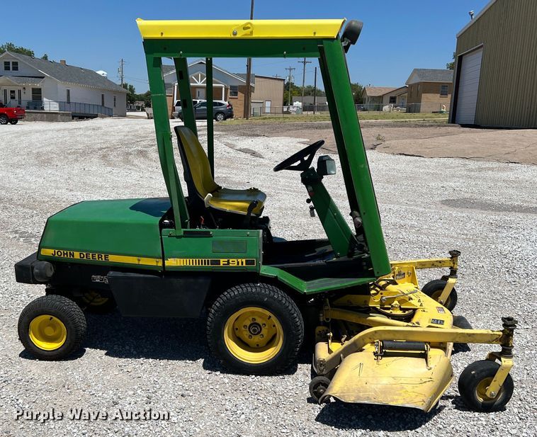 image for item DJ7664 John Deere F911  lawn mower