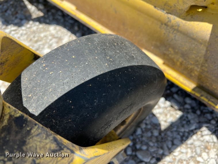 image for item DJ7664 John Deere F911  lawn mower