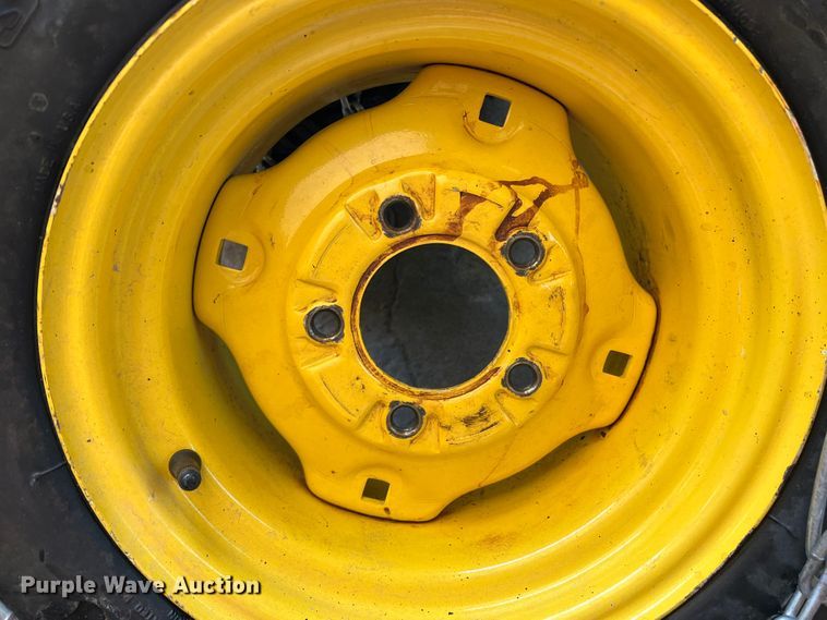 image for item DJ7664 John Deere F911  lawn mower