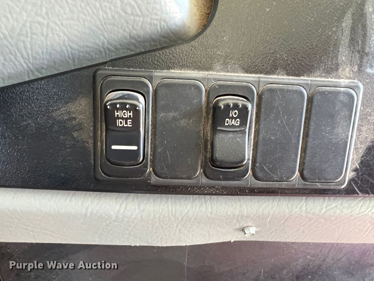 image for item DJ7665 2009 Blue Bird  school bus