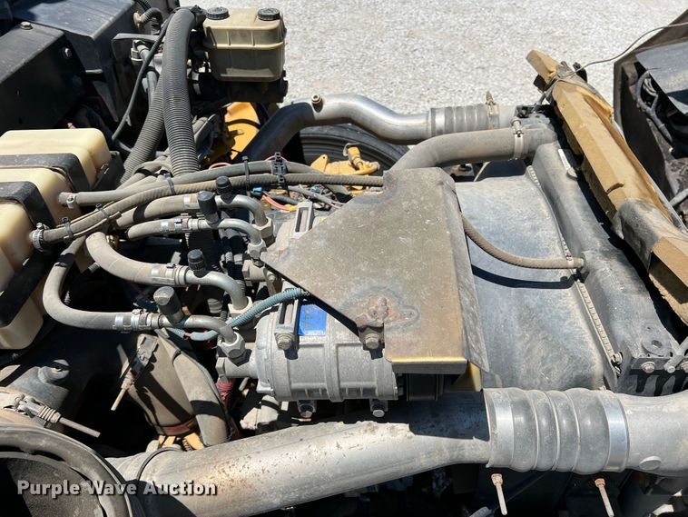 image for item DJ7665 2009 Blue Bird  school bus