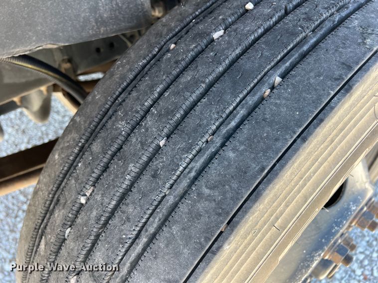 image for item DJ7665 2009 Blue Bird  school bus