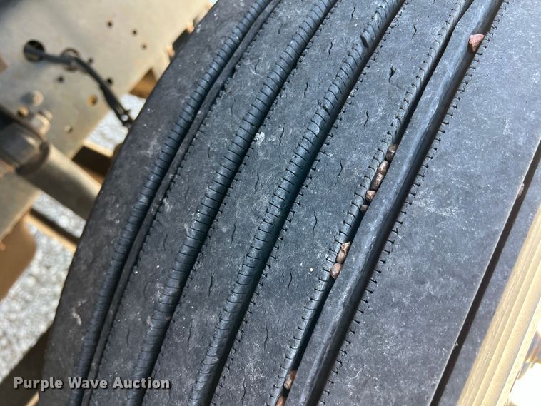 image for item DJ7665 2009 Blue Bird  school bus