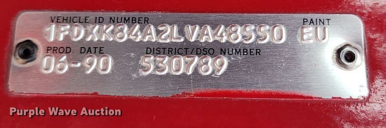 image for item DL6575 1990 Ford F800  fire truck