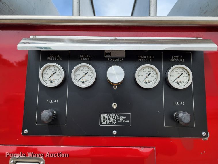 image for item DL6575 1990 Ford F800  fire truck