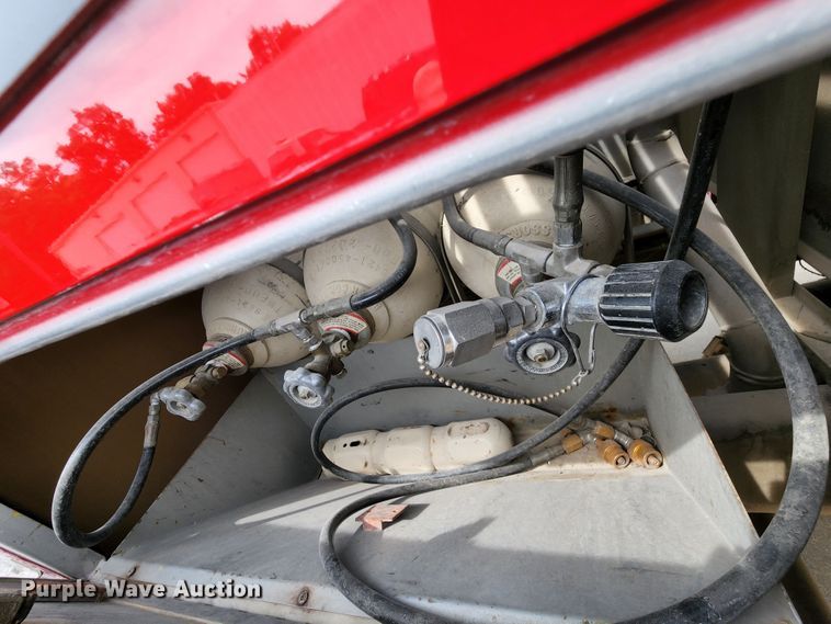 image for item DL6575 1990 Ford F800  fire truck