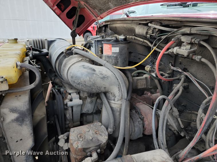 image for item DL6575 1990 Ford F800  fire truck