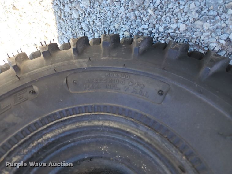 image for item DL6615 John Deere 6X4 Gator  utility vehicle