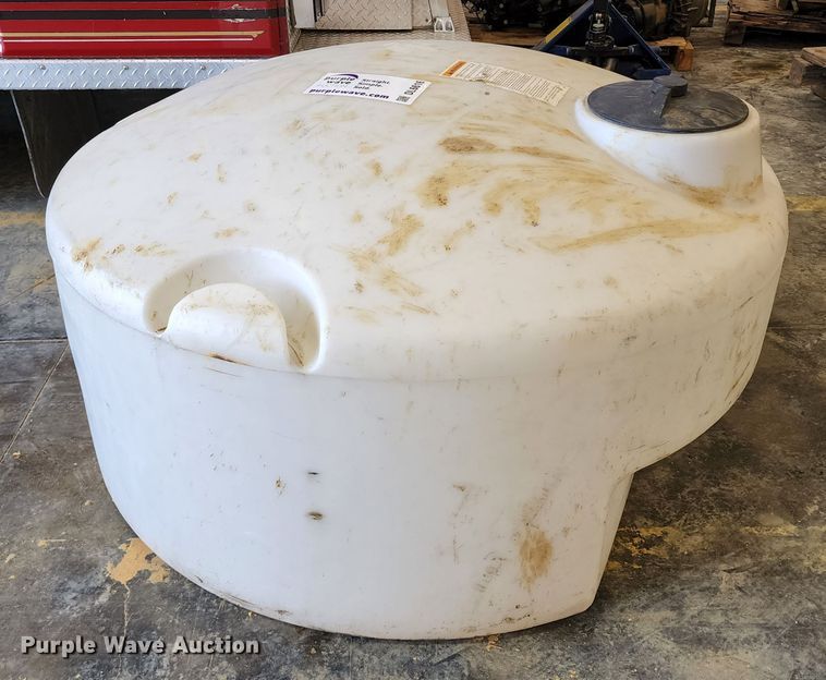 image for item DL6616 Poly tank