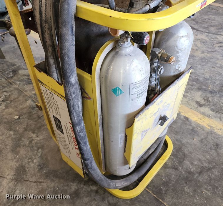 image for item DL6617 Tri-Max 30  compressed air foam system