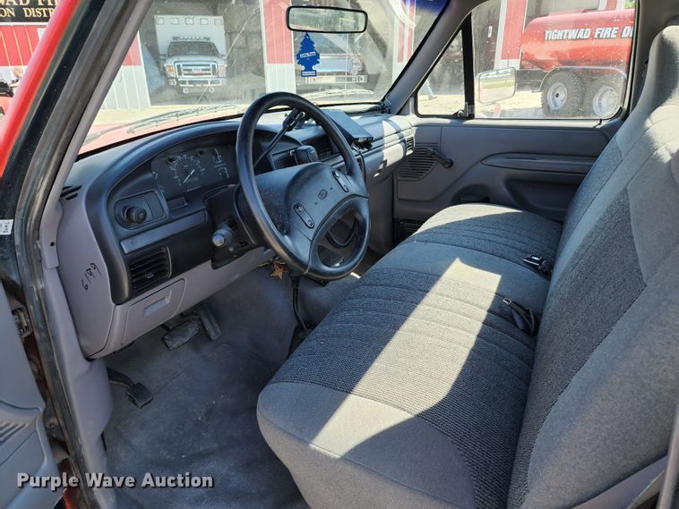 image for item DL6624 1995 Ford F150  pickup truck