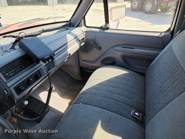 image for item DL6624 1995 Ford F150  pickup truck