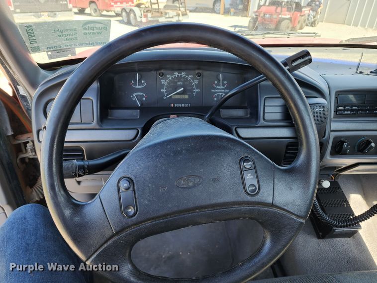 image for item DL6624 1995 Ford F150  pickup truck