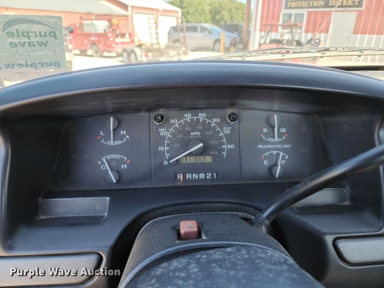 image for item DL6624 1995 Ford F150  pickup truck