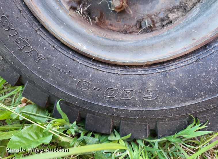 image for item DL6634 (3) axles