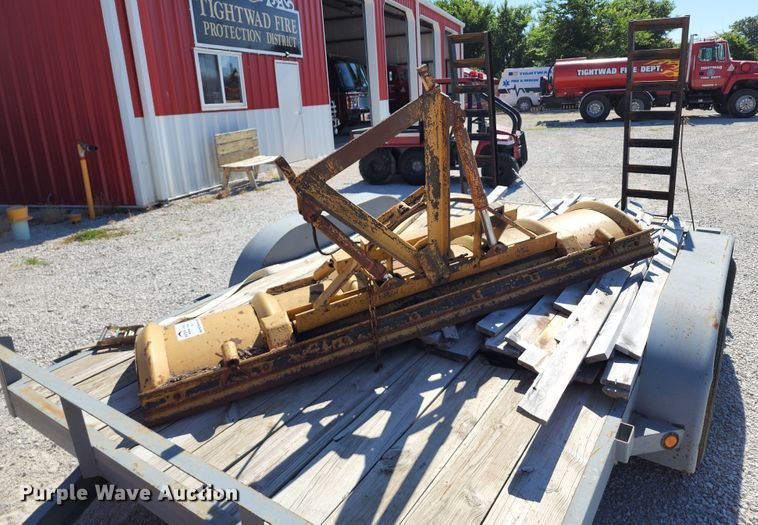 image for item DL6638 Snow plow