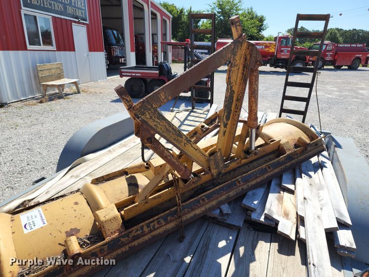 image for item DL6638 Snow plow