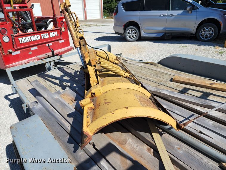 image for item DL6638 Snow plow