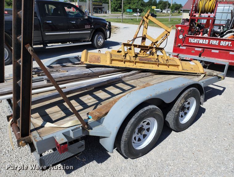image for item DL6639 2003 Neal Manufacturing  utility trailer