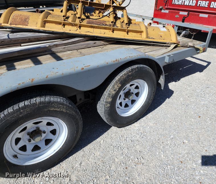 image for item DL6639 2003 Neal Manufacturing  utility trailer