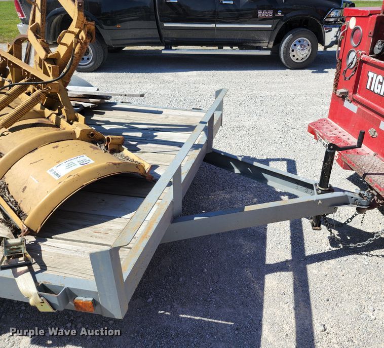 image for item DL6639 2003 Neal Manufacturing  utility trailer