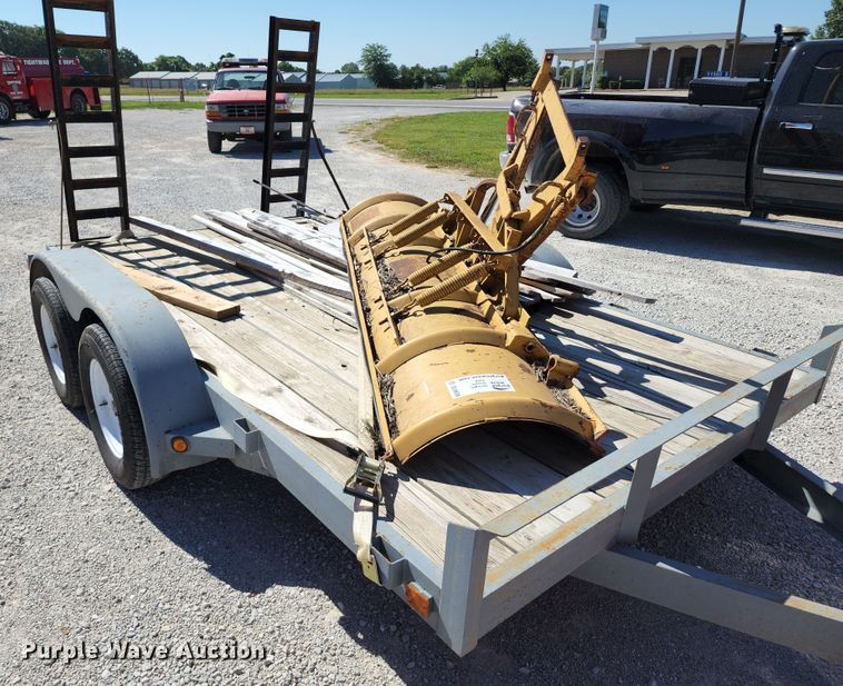 image for item DL6639 2003 Neal Manufacturing  utility trailer