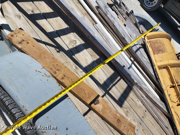 image for item DL6639 2003 Neal Manufacturing  utility trailer