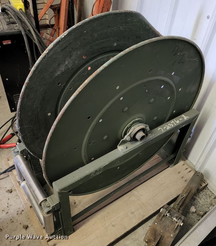 image for item DL6640 (3) hose reels