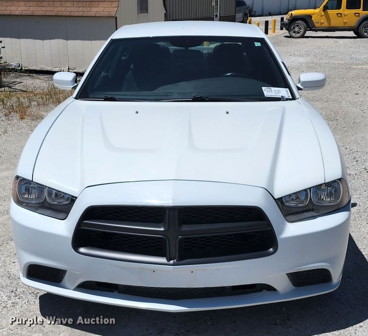 image for item DL6647 2013 Dodge Charger Police