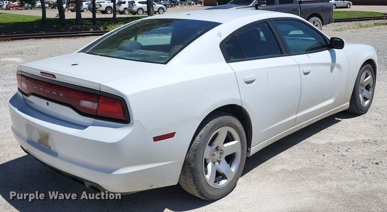 image for item DL6647 2013 Dodge Charger Police