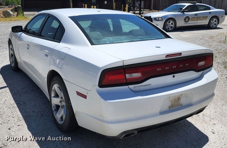image for item DL6647 2013 Dodge Charger Police