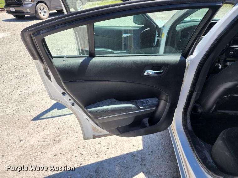 image for item DL6647 2013 Dodge Charger Police